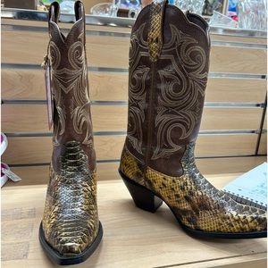 Durango woman’s boots
